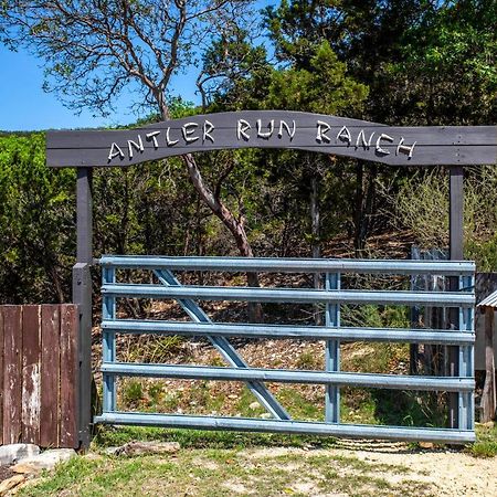 Pipe Creek Antler Run Ranch Cabin מראה חיצוני תמונה